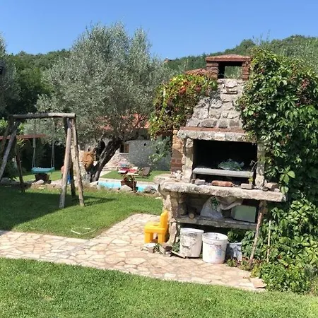 Tenuta Acquaviva * Pratola Serra