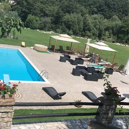 Tenuta Acquaviva Apartment Pratola Serra
